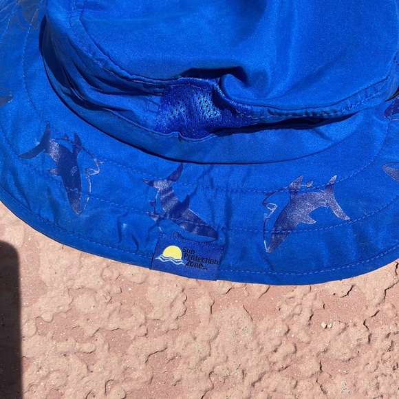 Child swim and sun hat - Picture 2 of 7